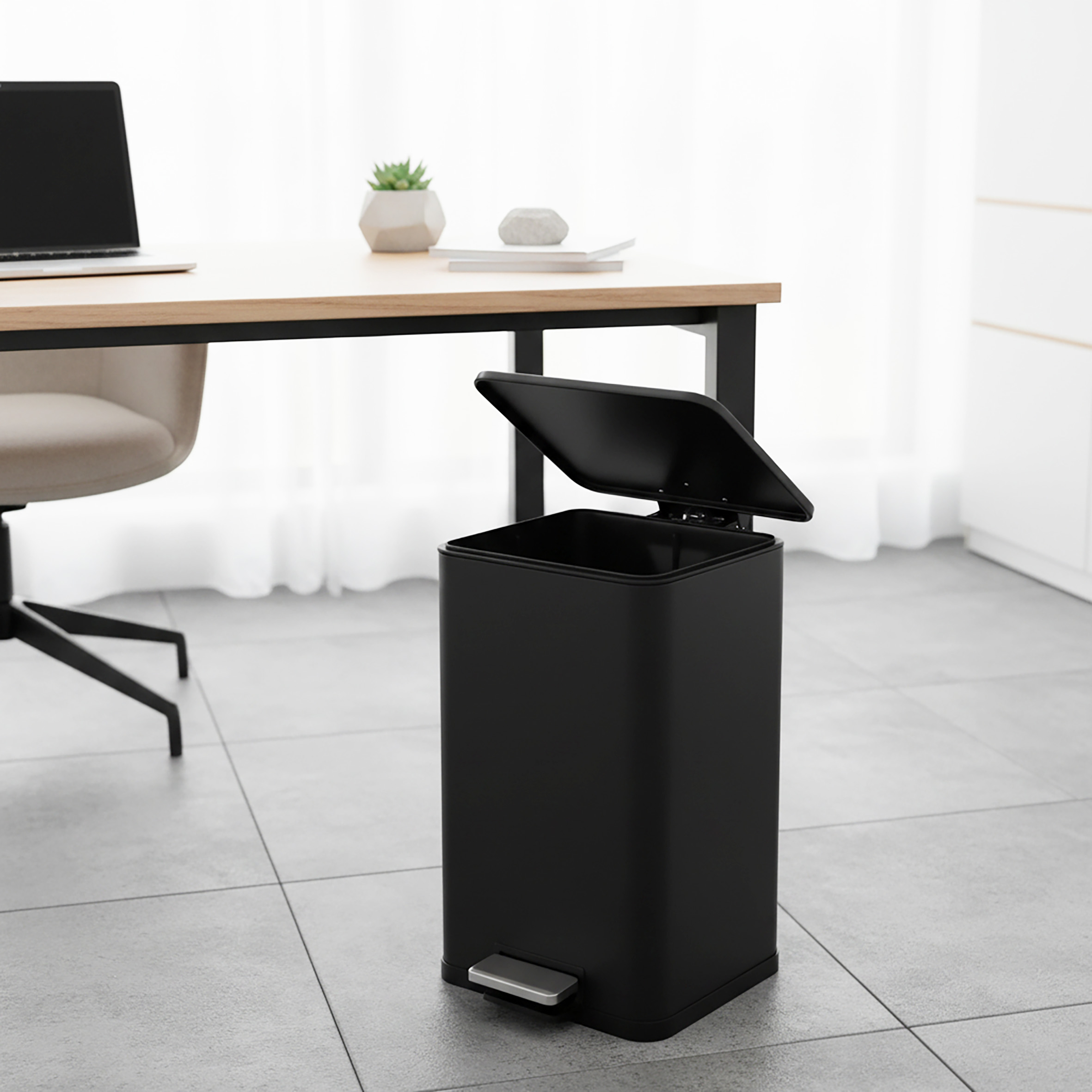 Edelstahl Tretmülleimer eckig schwarz matt 44 x 33 cm mit Deckel - 20 L - Metall Mülleimer mit Fußpedal und entnehmbarem Inneneimer