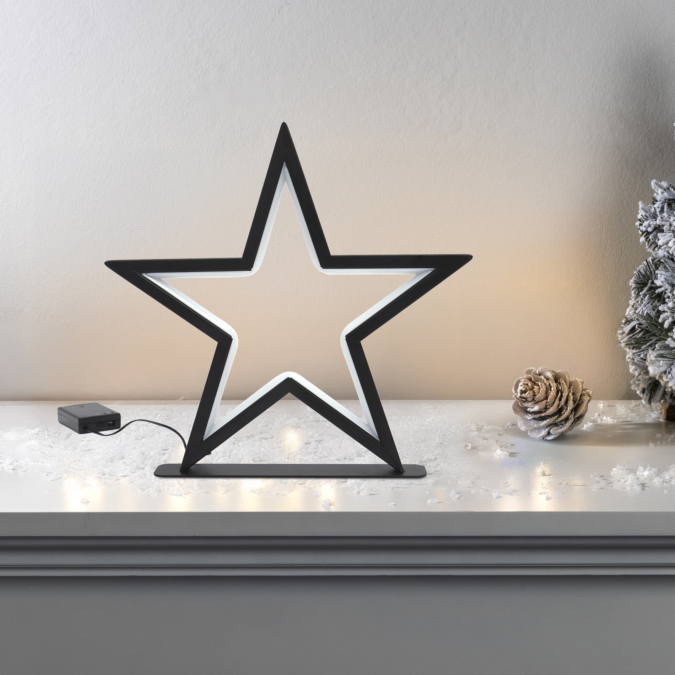 LED Metallstern schwarz 34 cm warm weiß  - 70 LED - Weihnachts Deko Stern Batterie betrieben