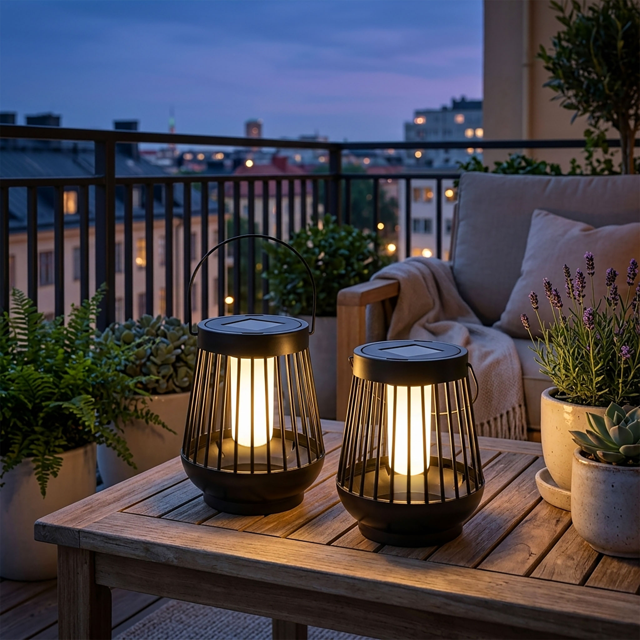 Solar Laterne schwarz 15 x 13 cm mit Flammeneffekt - 2er Set - LED Deko Lampe für Außen zum Hängen oder Stellen
