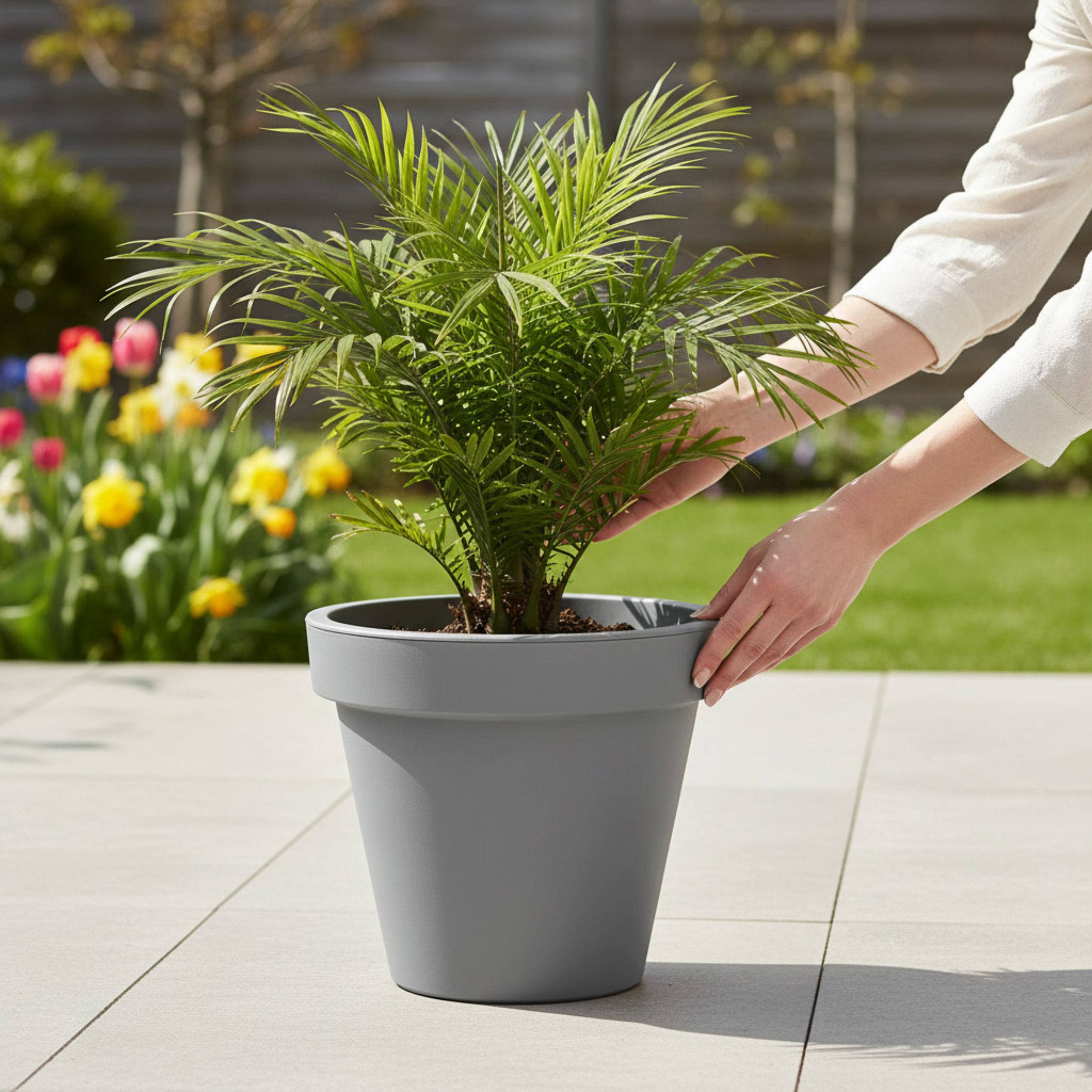 Kunststoff Pflanzkübel M rund Ø 38 cm - hellgrau - Blumenkübel groß für Außen und Innen