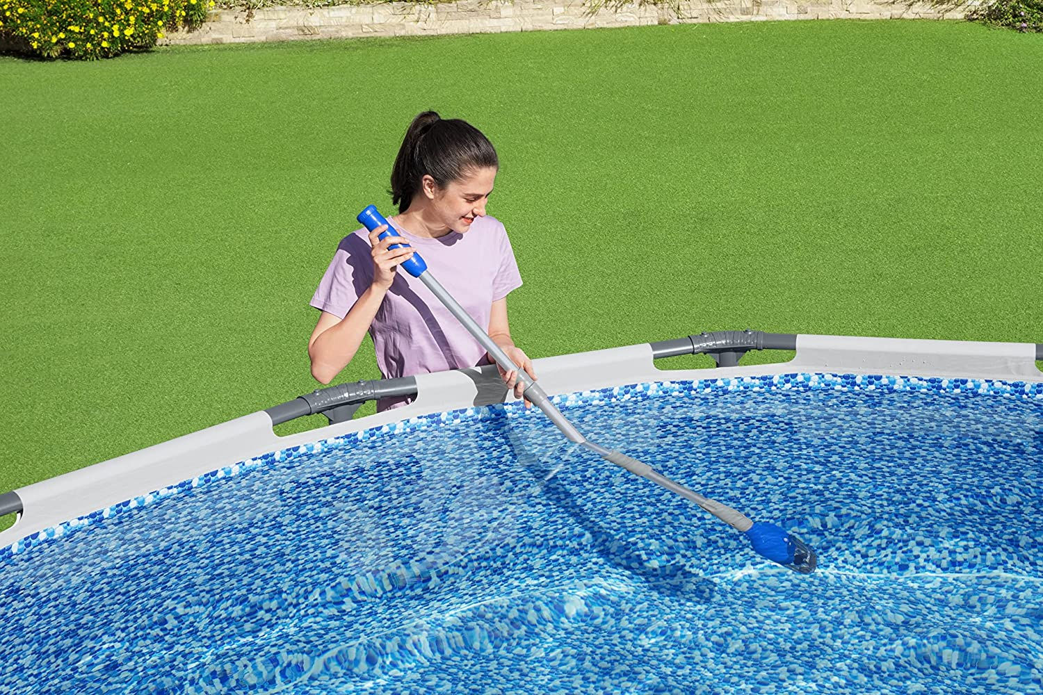 Bestway Aquatech Poolsauger : Flowclear AquaTech Silver Cordless Spa ...