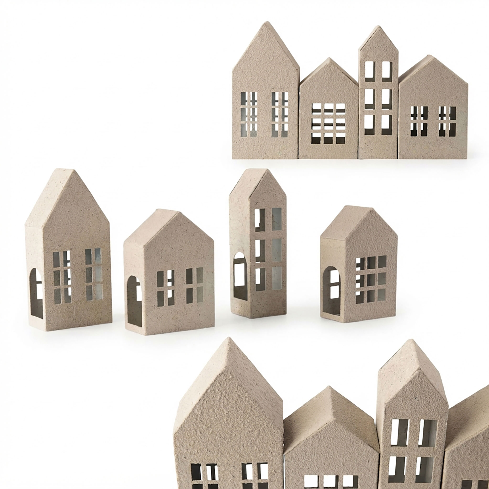 Metall Haus creme in Sandstein Optik 4er Set - 2x 15 cm | 2x 20 cm - Weihnachtsdorf Teelichthalter mit Sand Patina