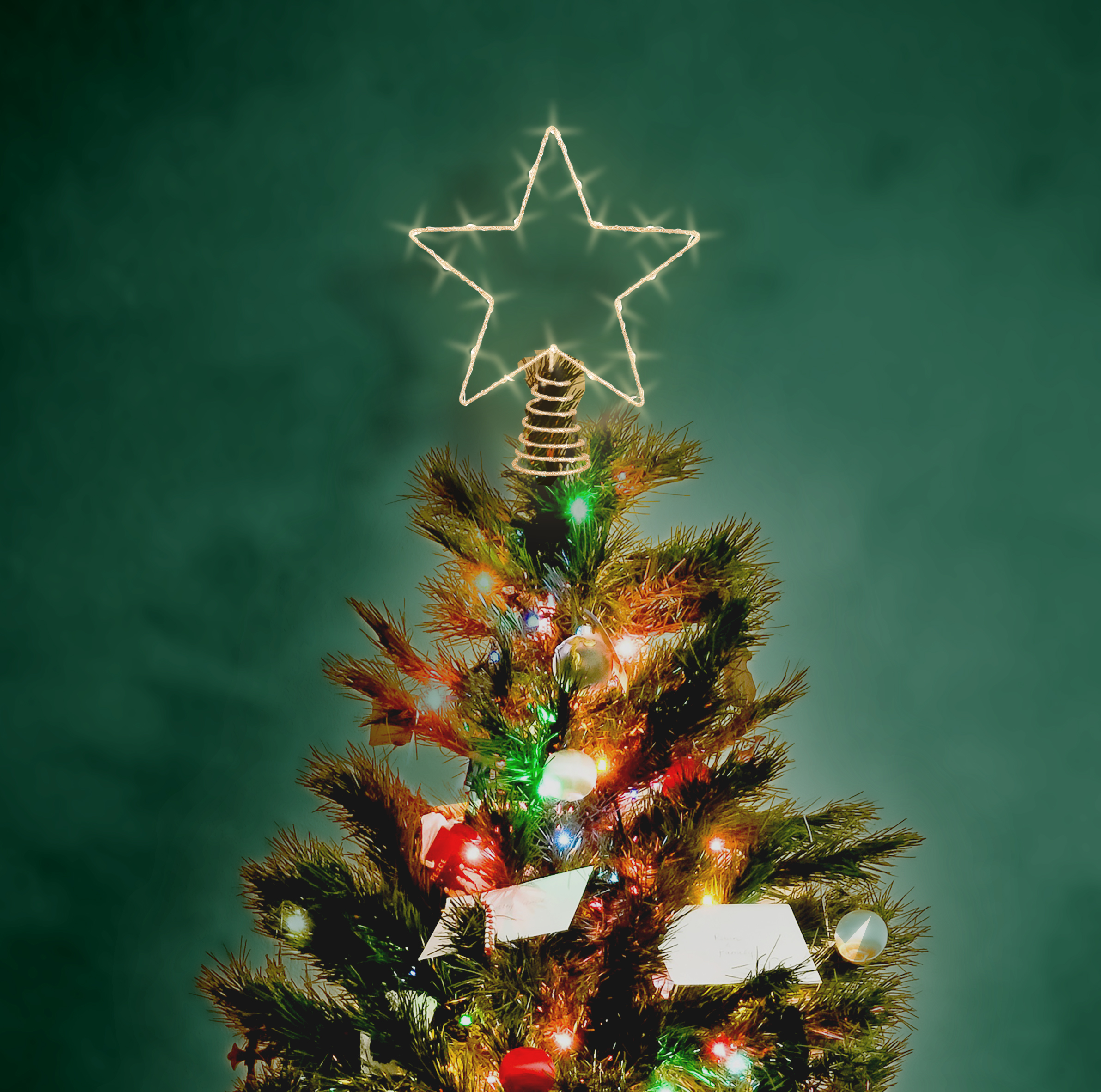 LED Weihnachtsbaum Spitze 27 cm warm weiß mit Timer - gold - Beleuchteter Stern für den Christbaum Batterie betrieben