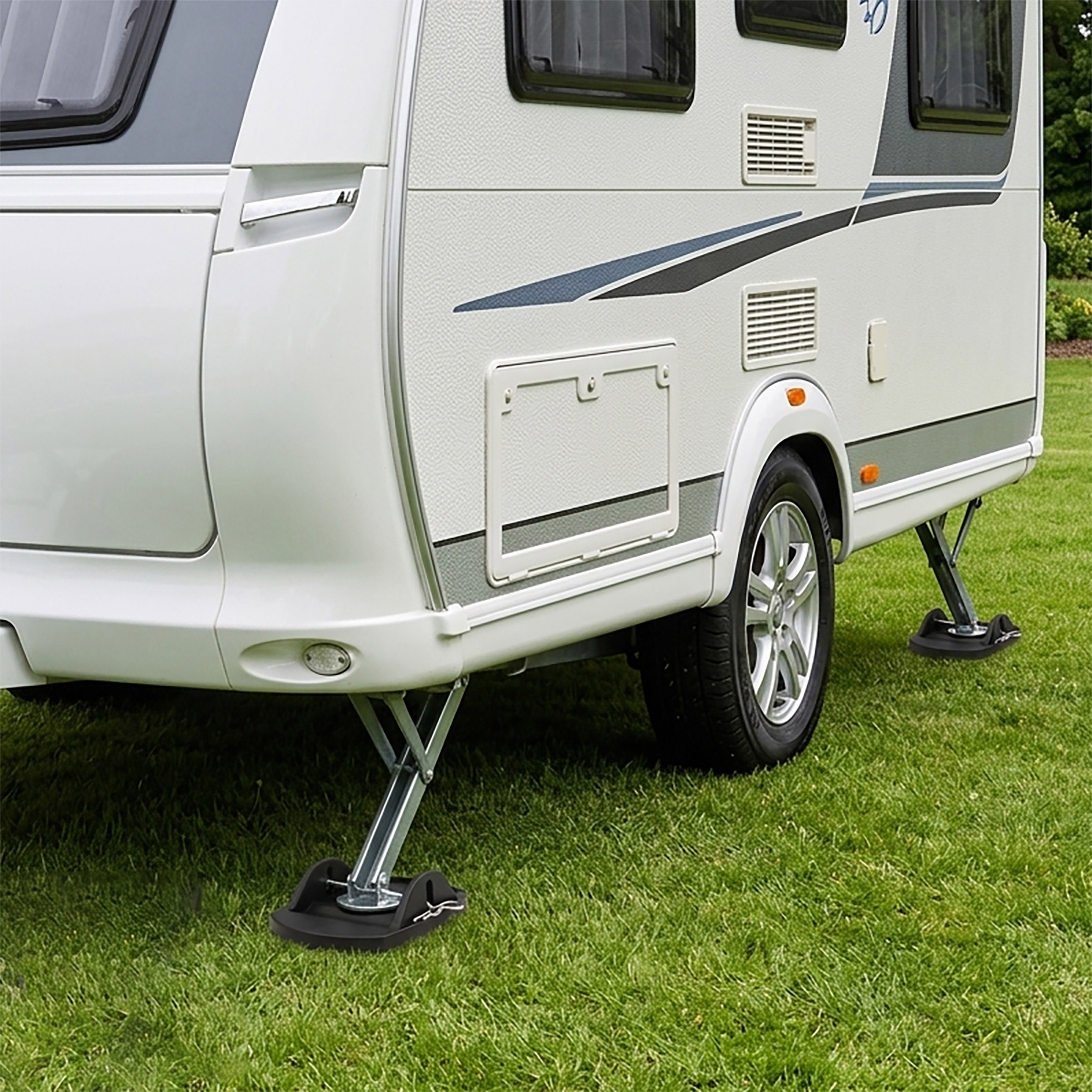 Stützplatten für Wohnwagen Stützen 18 x 14 cm schwarz - 4er Set - Stützfüße für Wohnmobile aus hochdichtem Polyethylen