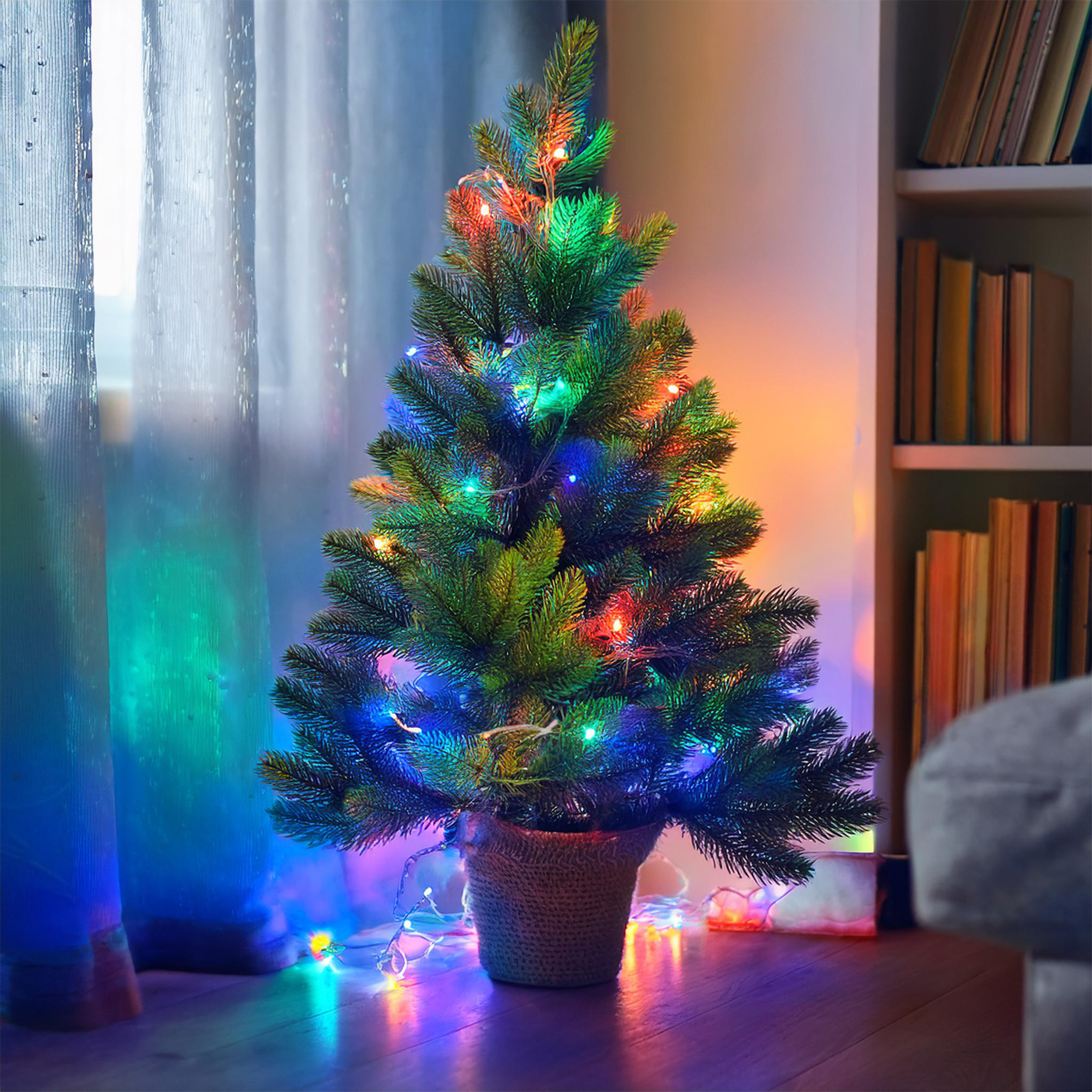 LED Lichterkette mit 8 Leuchtfunktionen - 200 LED auf 4m - Weihnachts Beleuchtung mit Speicherchip