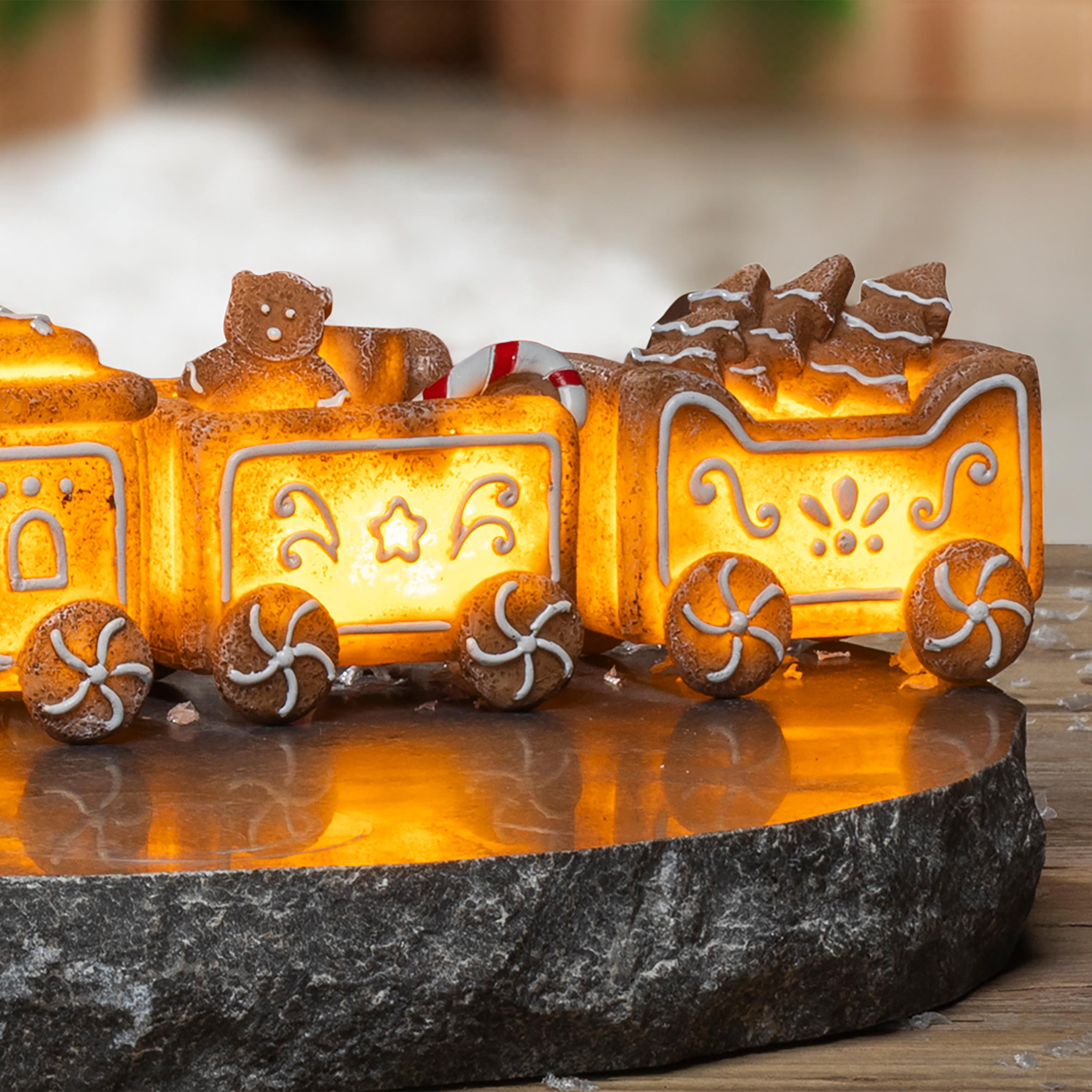 LED Lebkuchen Weihnachtszug Aufsteller warm weiß - 4-teilig - Deko Zug beleuchtet Batterie betrieben