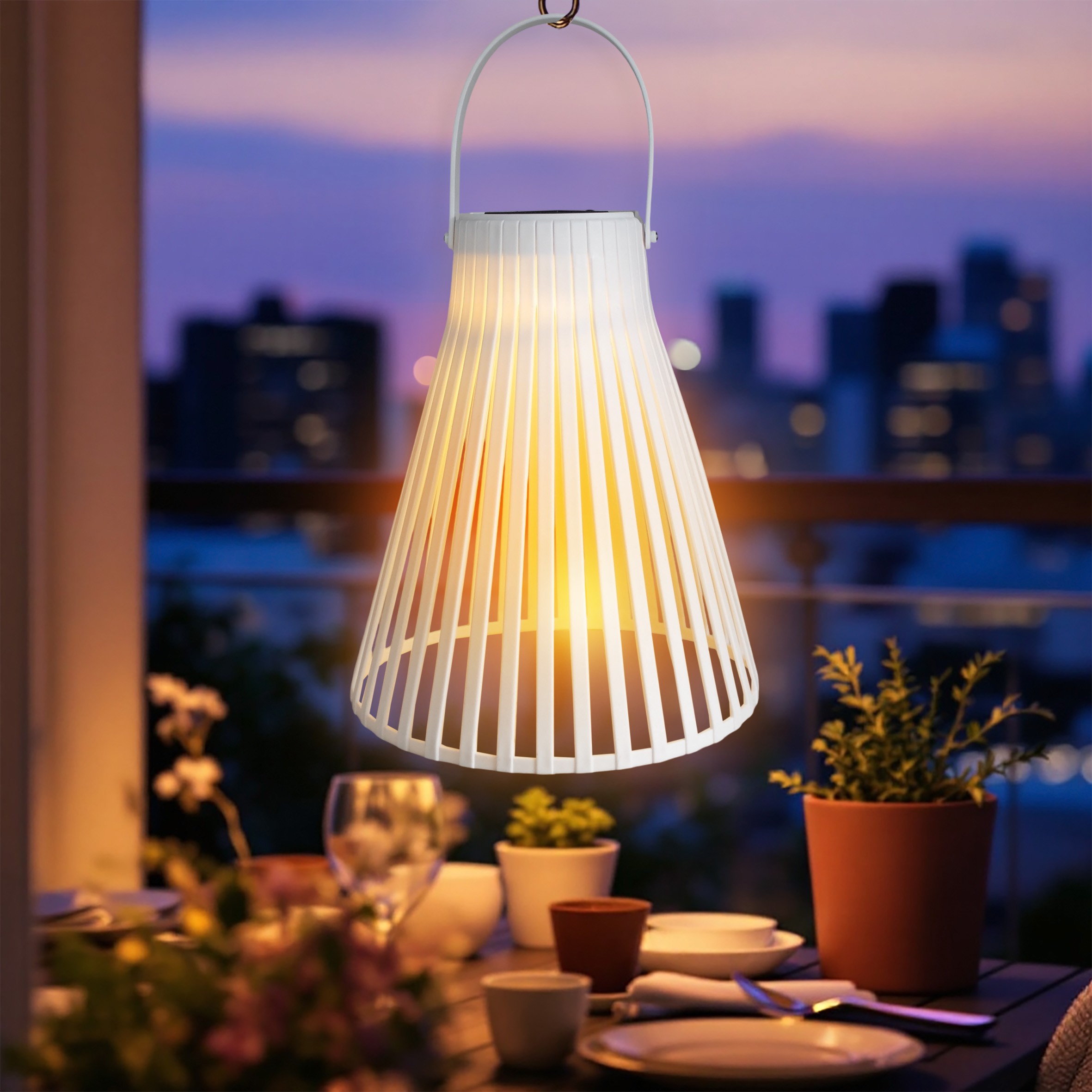 Solar LED Laterne weiß in Trichterform - 23 cm - Garten Hängeleuchte warmweiß für Außen und Innen