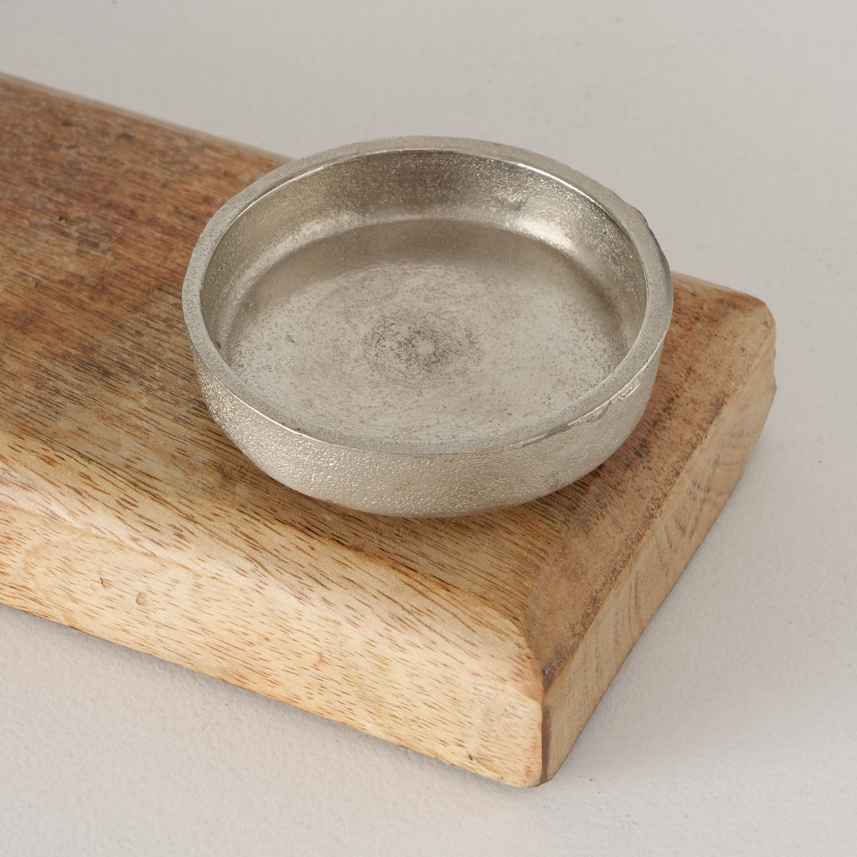 Mango Adventskerzenhalter XL für 4 Kerzen - 50 x 10 cm - Holz Aluminium Kerzenständer