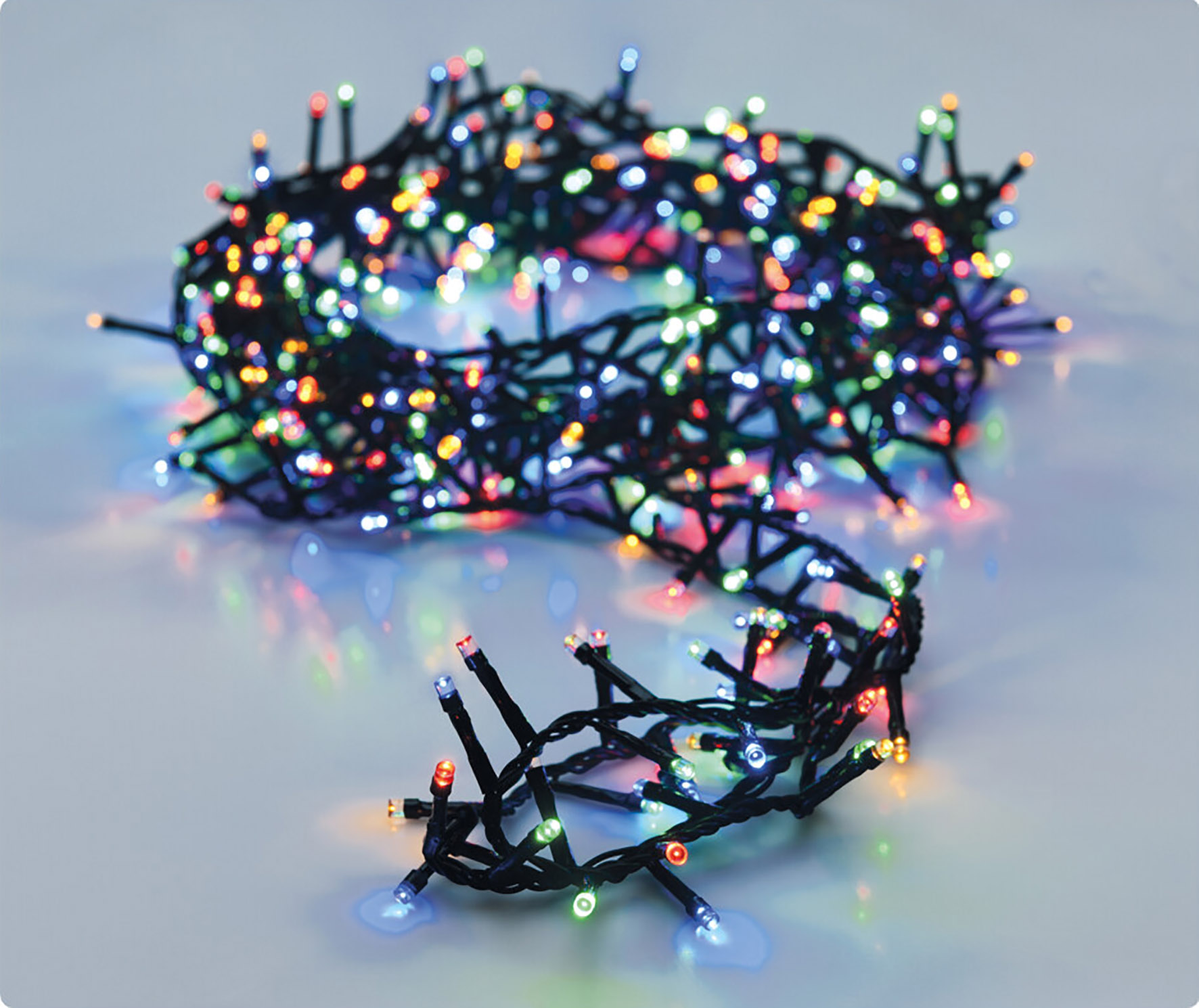 LED Lichterkette mit 8 Leuchtfunktionen - 200 LED auf 4m - Weihnachts Beleuchtung mit Speicherchip