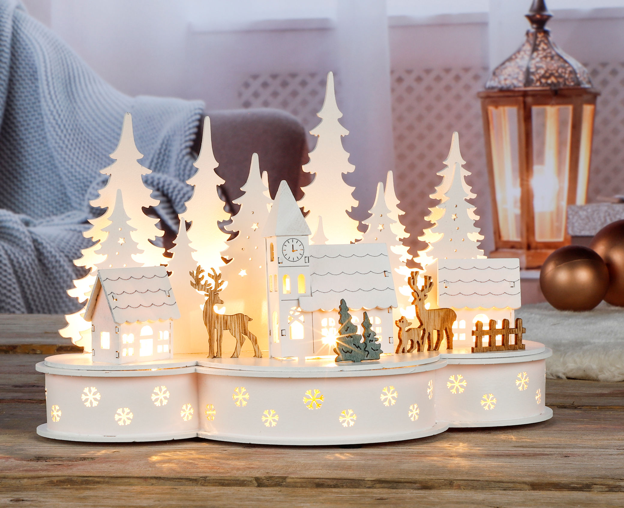Beleuchtete Weihnachtsstadt mit 10 warmweißen LED