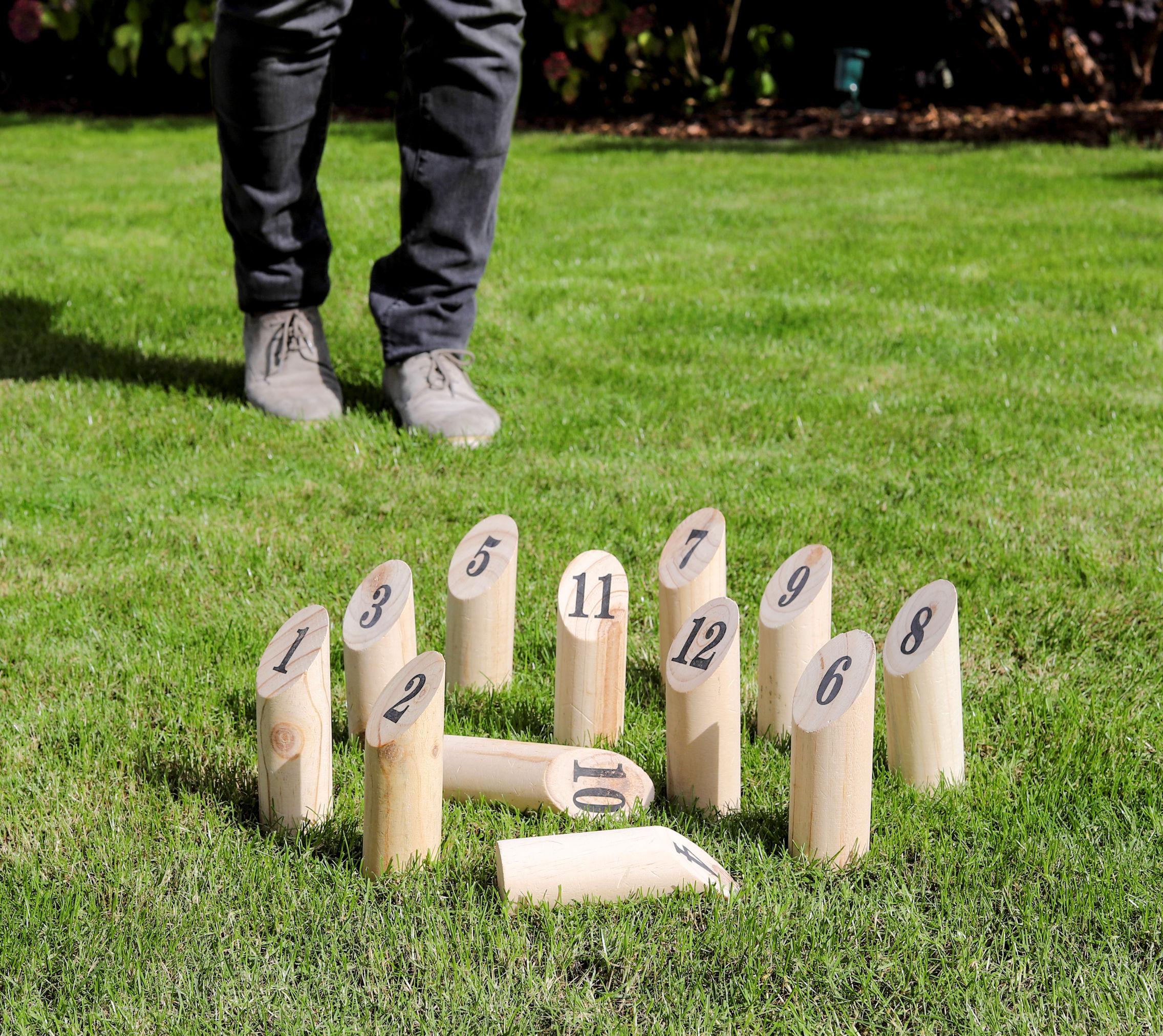 Finn Kubb Outdoor Spiel - Holz Garten Spielzeug Geschicklichkeitsspiel Wurfspiel