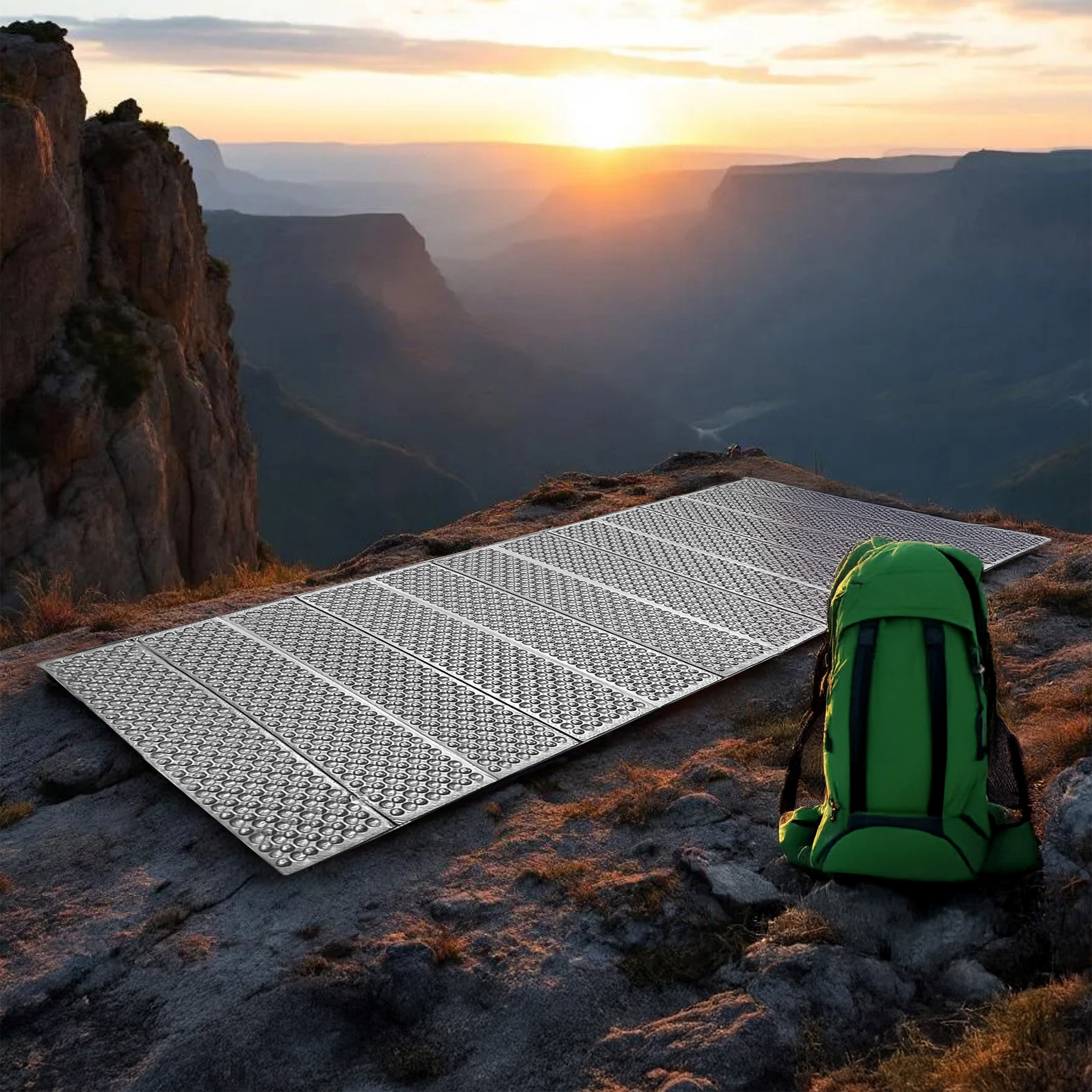 Camping Isomatte ultraleicht faltbar silber - 180 x 59 cm - Outdoor Schaumstoff Thermo Bodenmatte Outdoor-Abenteuer