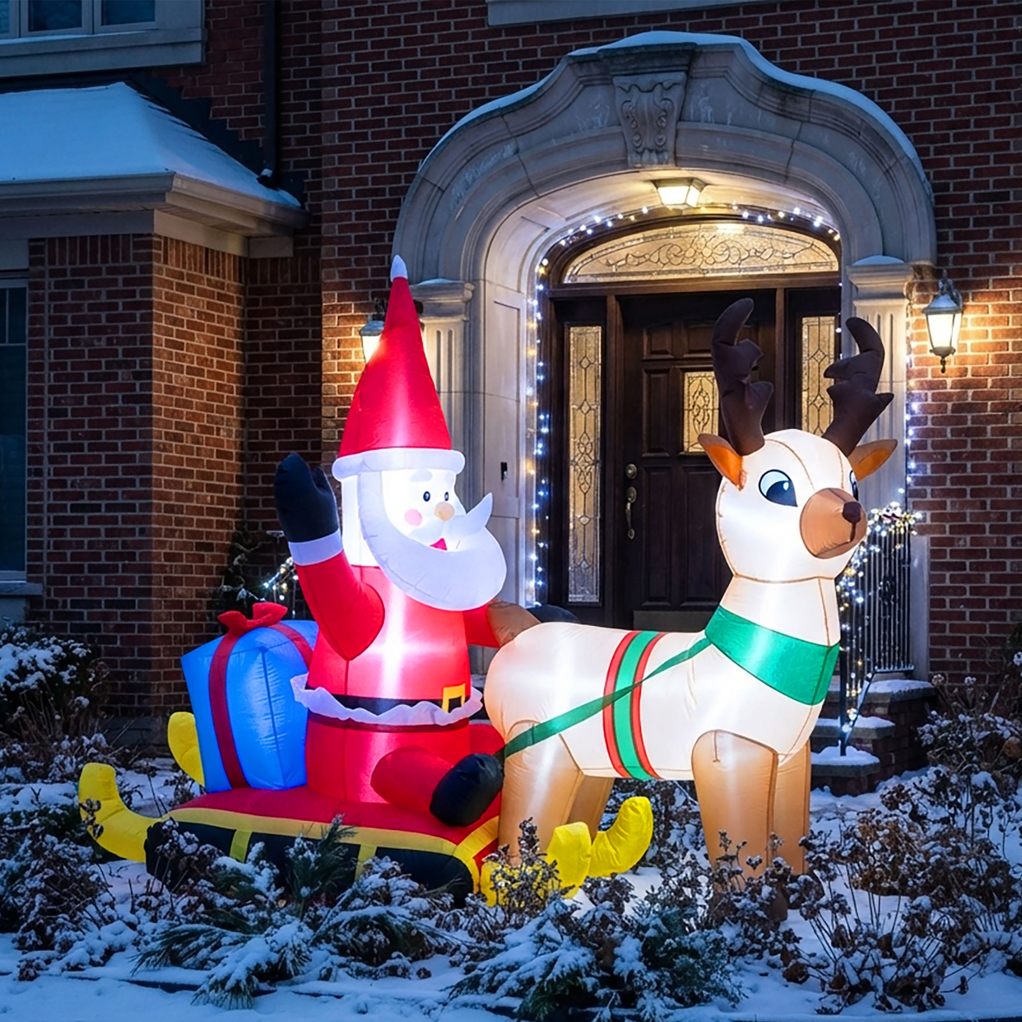 Aufblasbarer XL Rentierschlitten mit LED Beleuchtung und Stecker für Außen und Innen - 200 x 130 cm - Riesen Weihnachtsfigur selbstaufblasend bunt beleuchtet