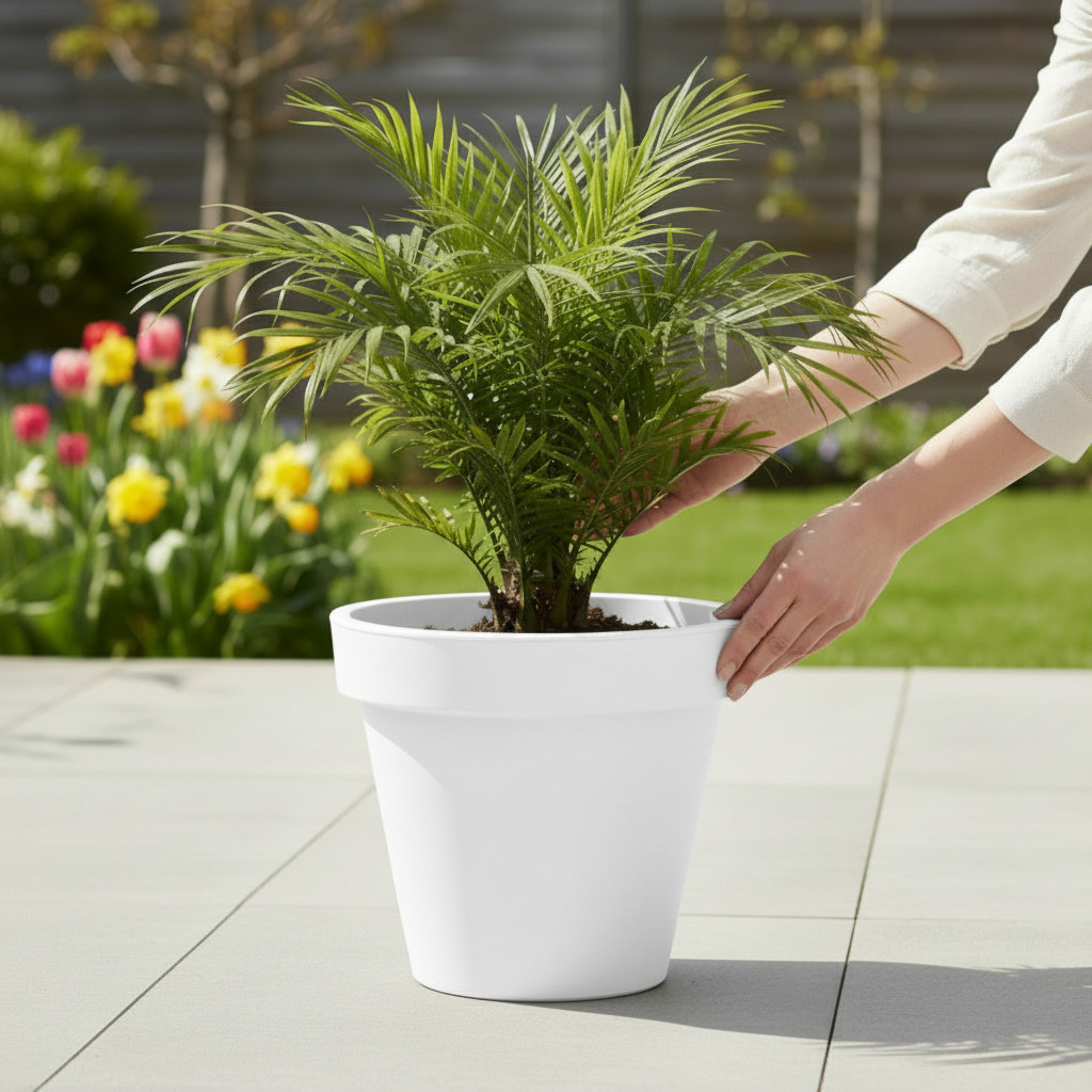 Kunststoff Pflanzkübel M rund Ø 38 cm - weiß - Blumenkübel groß für Außen und Innen