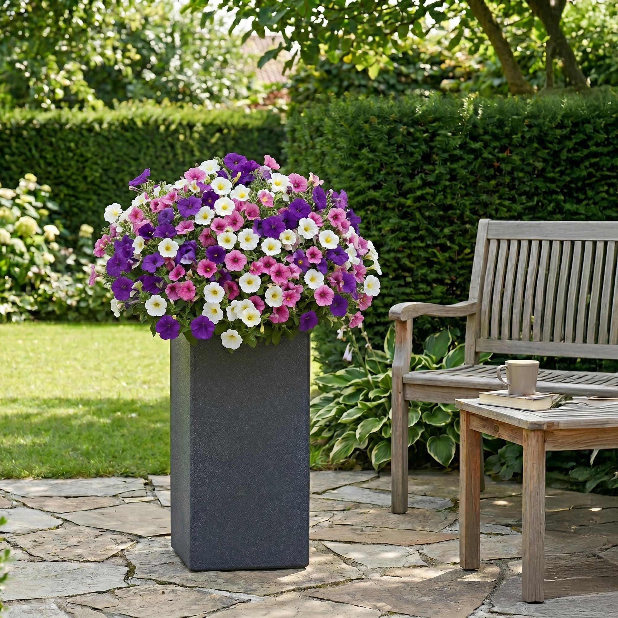 Kunststoff Pflanzsäule in anthrazit ca. 80 cm x 30 cm x 30 cm