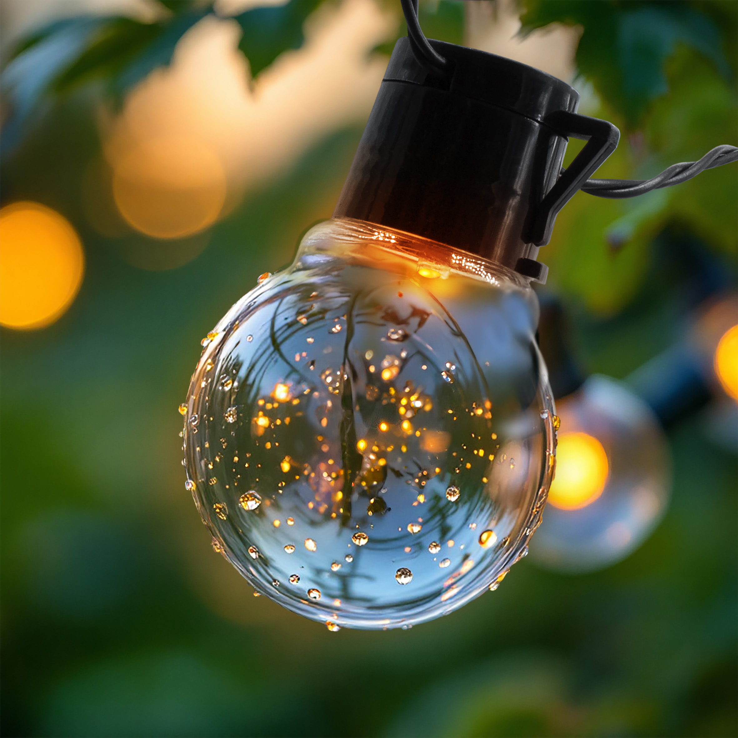 LED Solar Lichterkette mit 24 Glühbirnen - 460 cm - Garten Beleuchtung mit transparenten Kugel Lampen