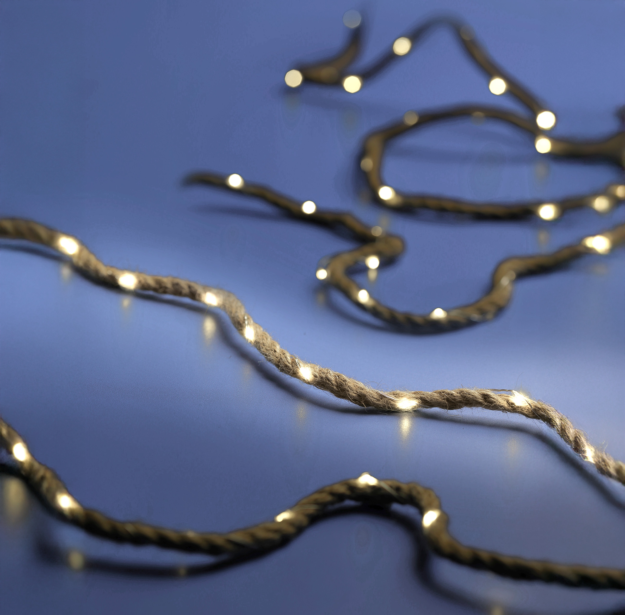 Tau mit Draht Lichterkette warm weiß mit Timer - 400 cm - Naturkordel mit 60 LED Batterie betrieben
