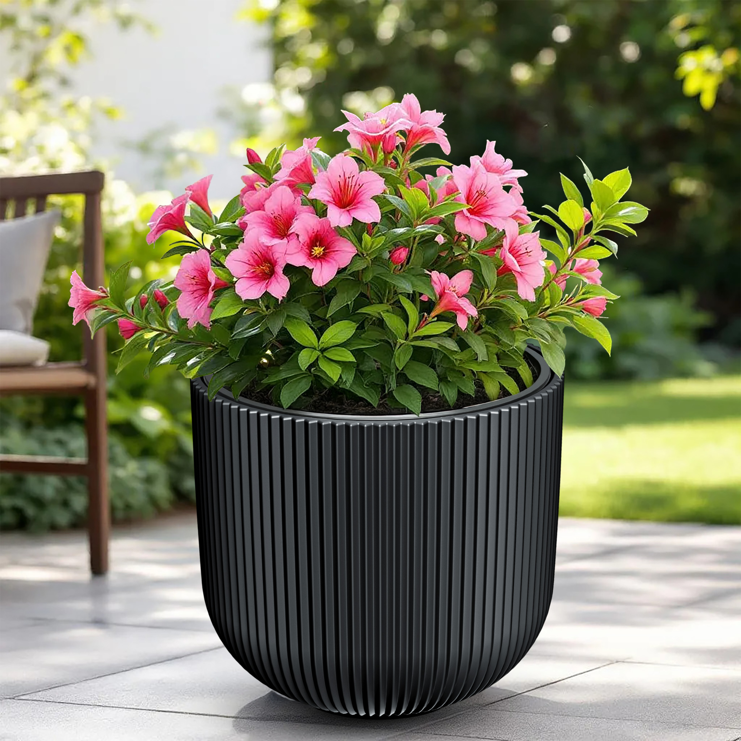 XL Kunststoff Blumentopf rund mit Rillen - 39 x 32 cm - Design Blumenkübel in anthrazit mit Pflanz-Einsatz