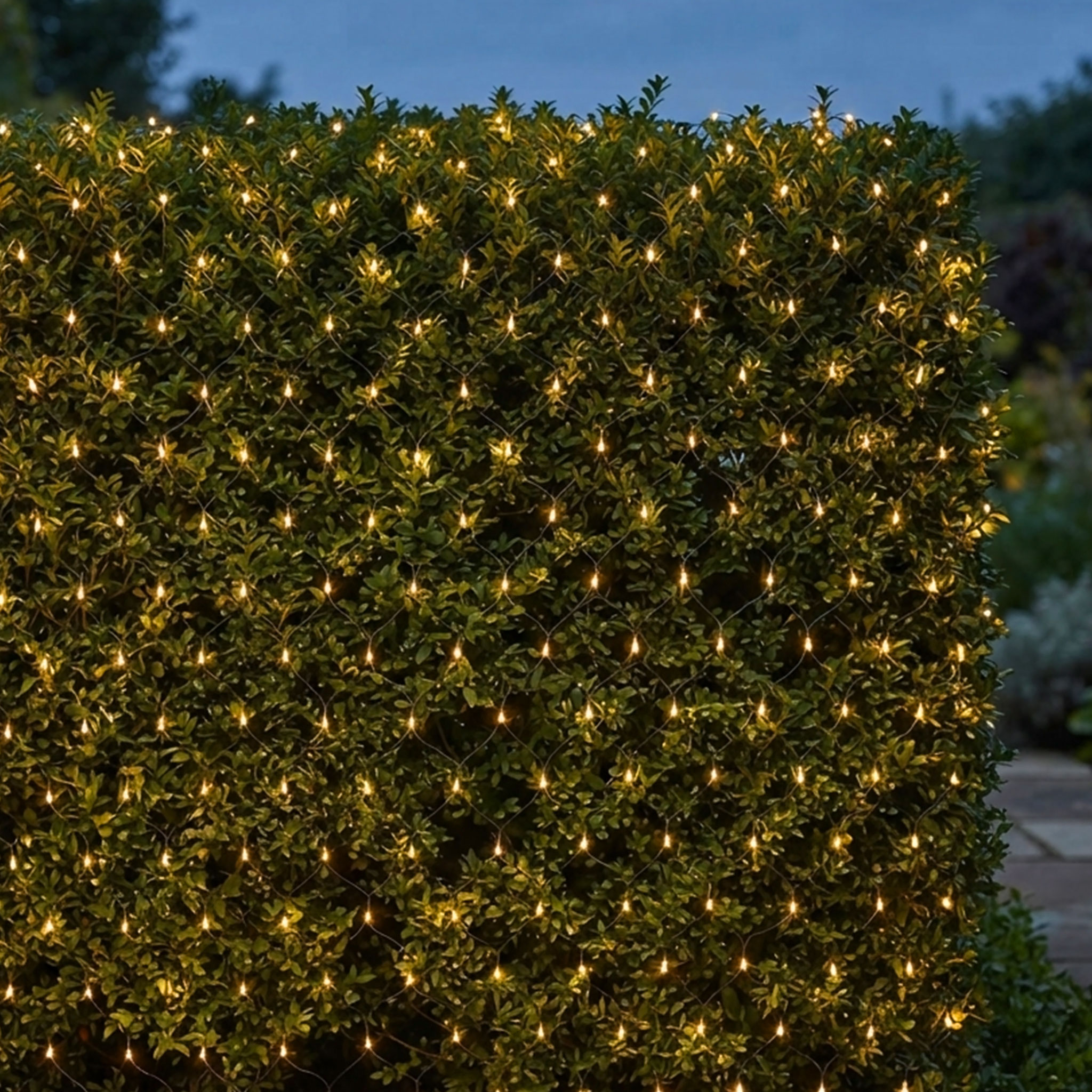 LED Lichternetz 300 x 150 cm für Außen - warm weiß - Garten Deko Lichter Vorhang mit 320 LED