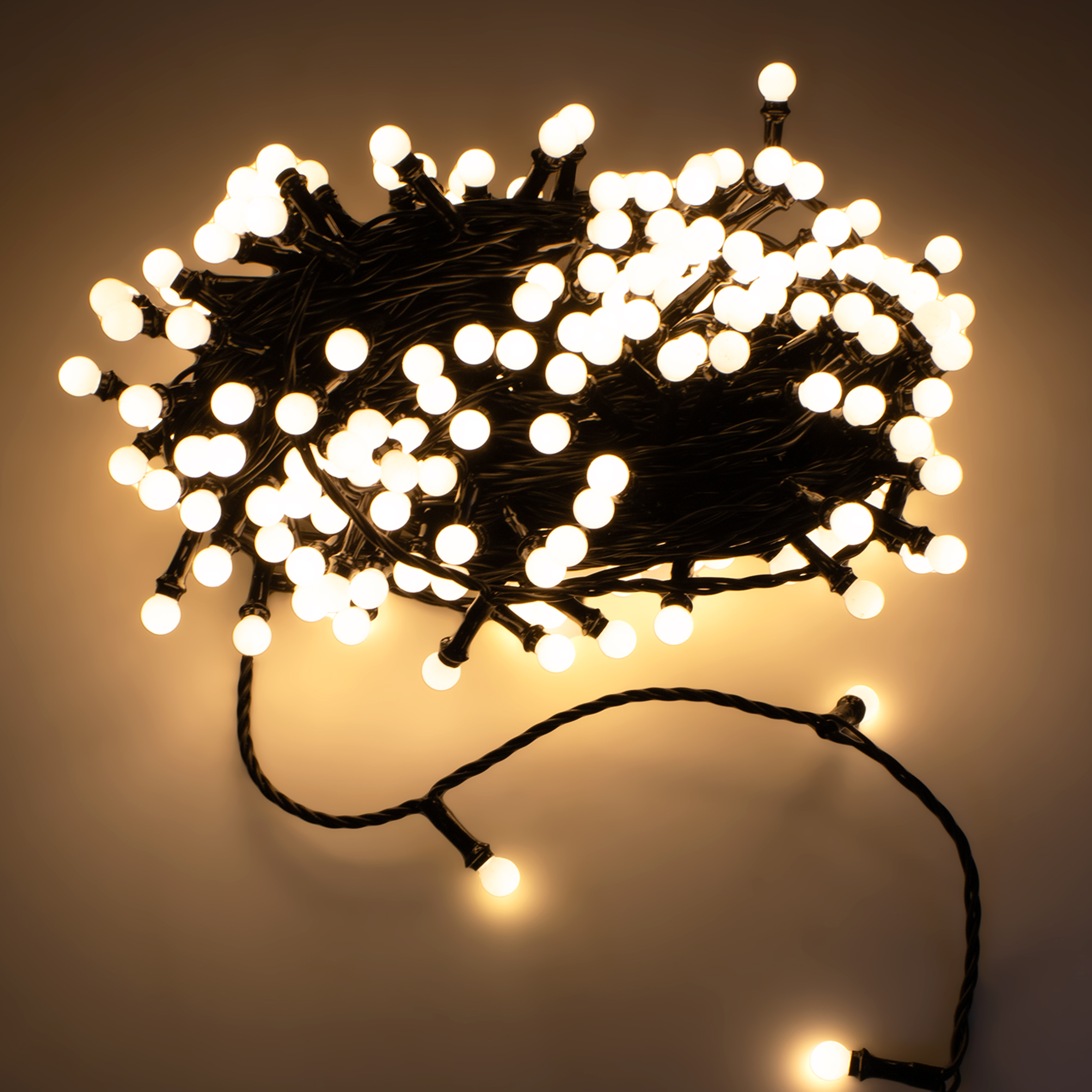 Kugel Lichterkette 200 LED warm weiß - 20 m